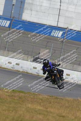 media/Nov-26-2022-Fastrack Riders (Sat) [[b001e85eef]]/Level 1/Session 3 Outside Turn 9/